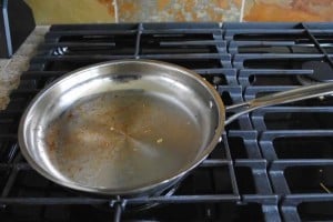 Comment Nettoyer Une Casserole En Inox Br L E Nos Astuces